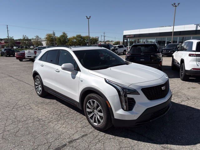 2019 Cadillac XT4 AWD Sport — photo 1 of 7