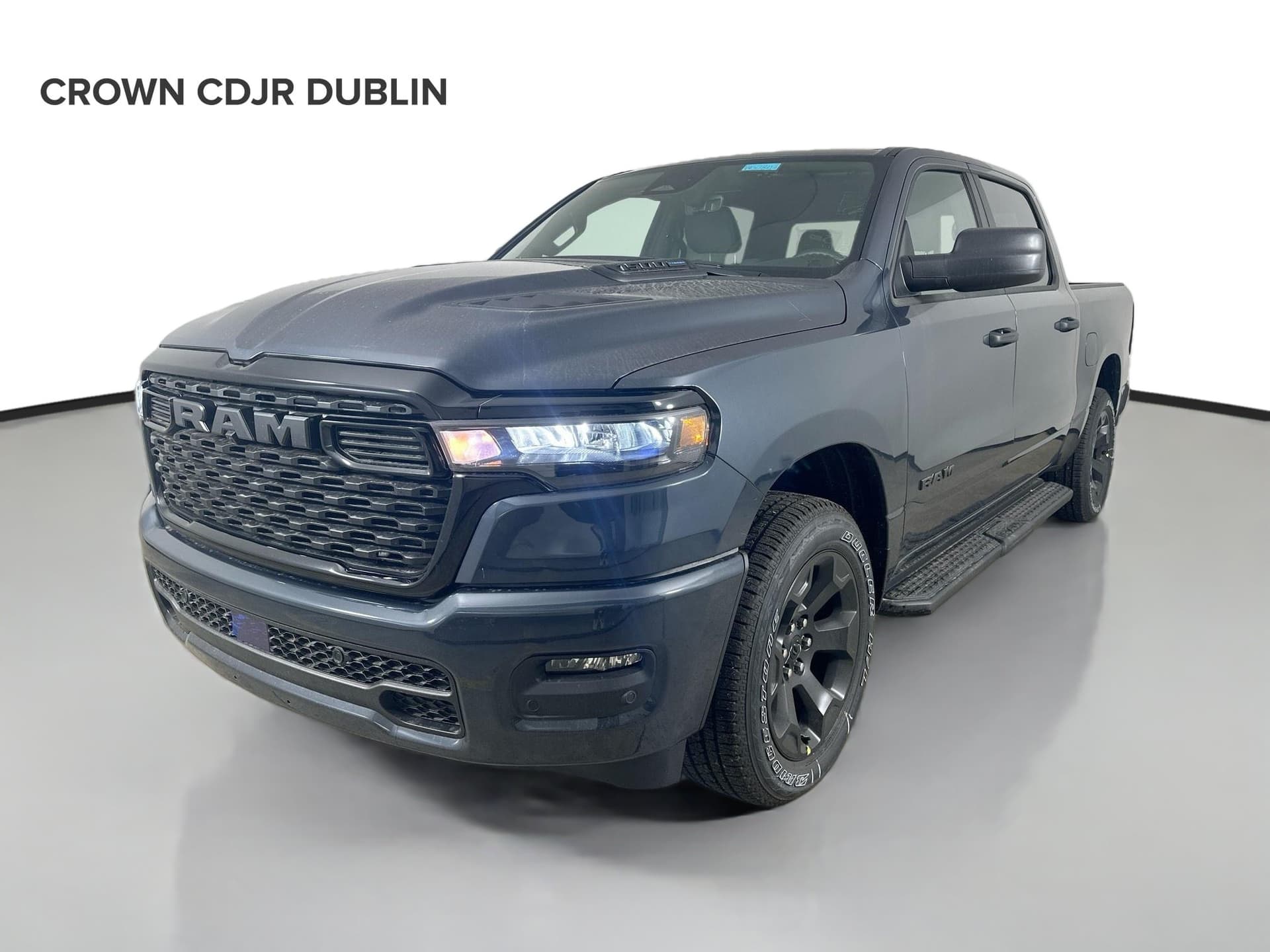 2027 RAM 1500 Tradesman — photo 1 of 48