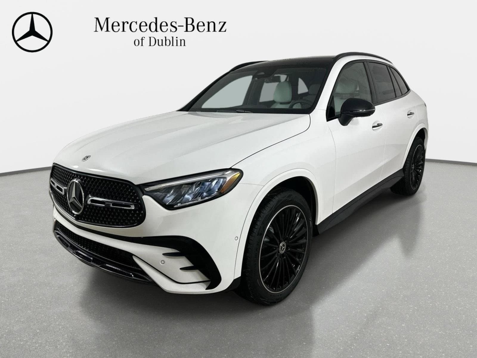 2027 Mercedes-Benz GLC Base — photo 1 of 41