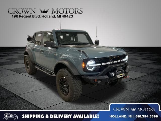 2022 Ford Bronco Wildtrak — photo 1 of 11