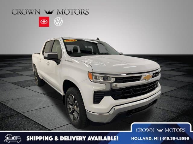 2022 Chevrolet Silverado 1500 LT — photo 1 of 33