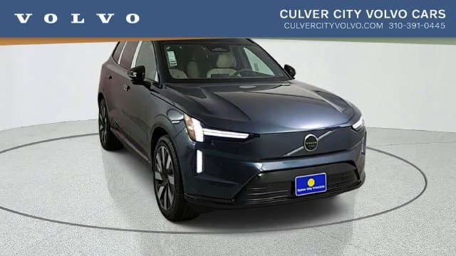 2026 Volvo EX90 Base — photo 1 of 45