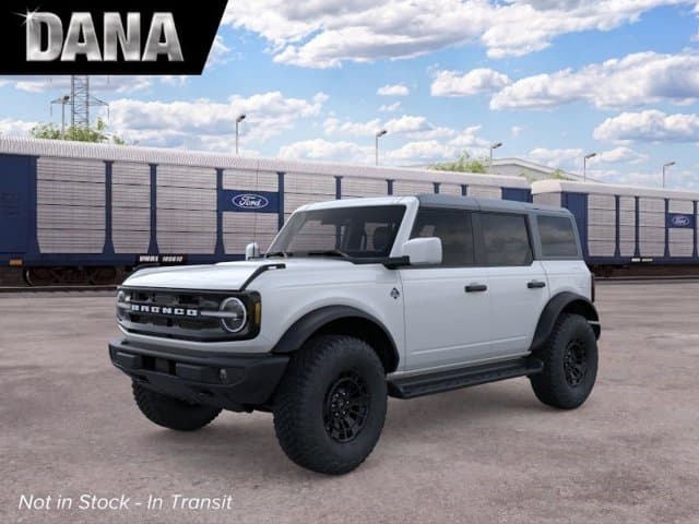 2026 Ford Bronco Outer Banks — photo 1 of 52