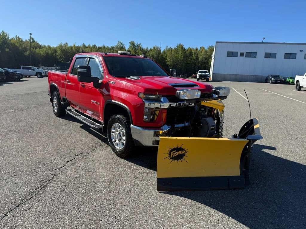 2020 Chevrolet Silverado 2500HD LT — photo 1 of 7