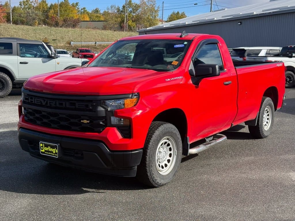 2024 Chevrolet Silverado 1500 Base — photo 1 of 10