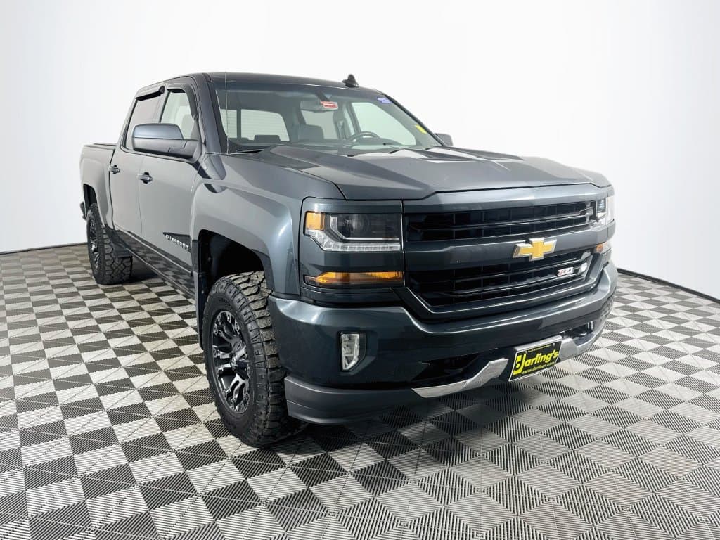 2017 Chevrolet Silverado 1500 LT — photo 1 of 31