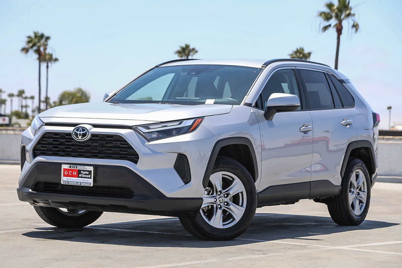 2025 Toyota RAV4 XLE — photo 1 of 27