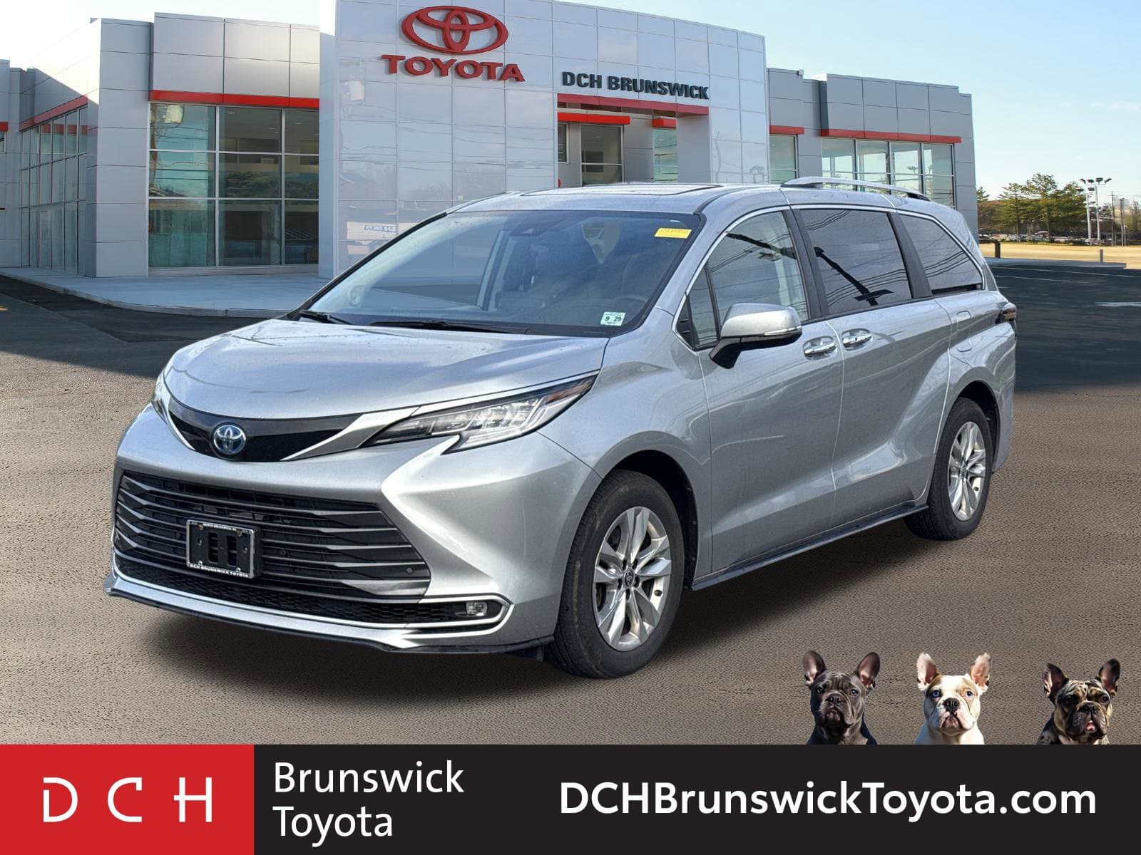 2024 Toyota Sienna Limited — photo 1 of 34