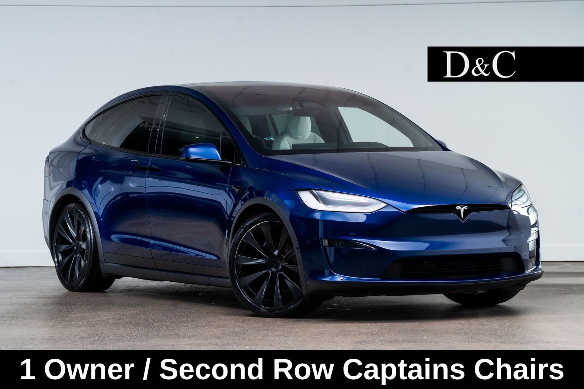 2022 Tesla Model X Base — photo 1 of 27