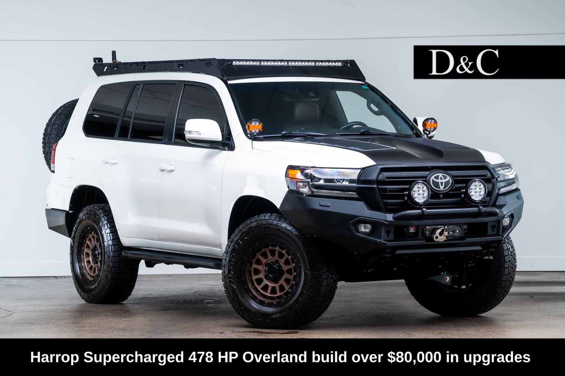 2017 Toyota Land Cruiser Base — photo 1 of 40