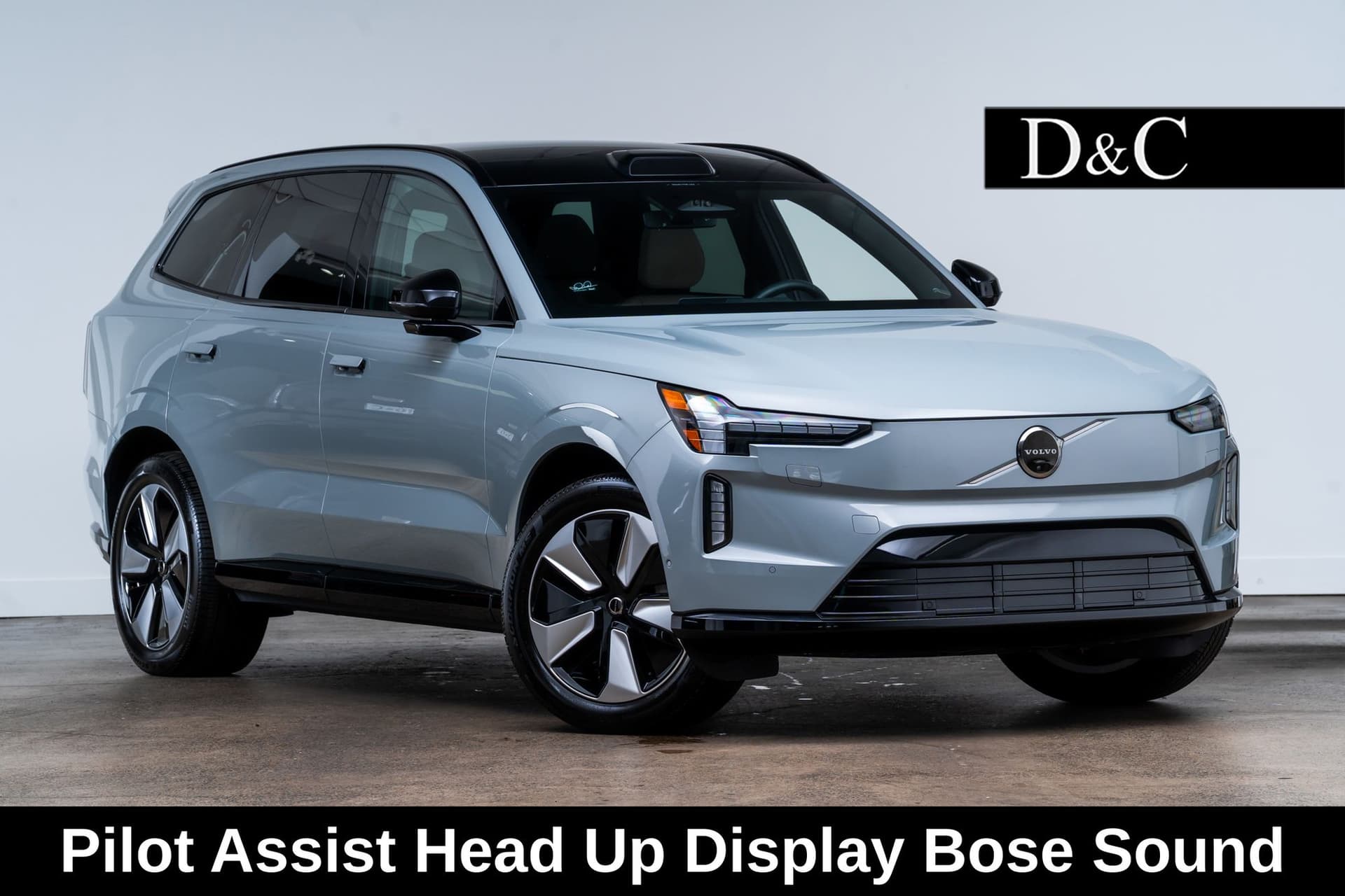 2025 Volvo EX90 Base — photo 1 of 28