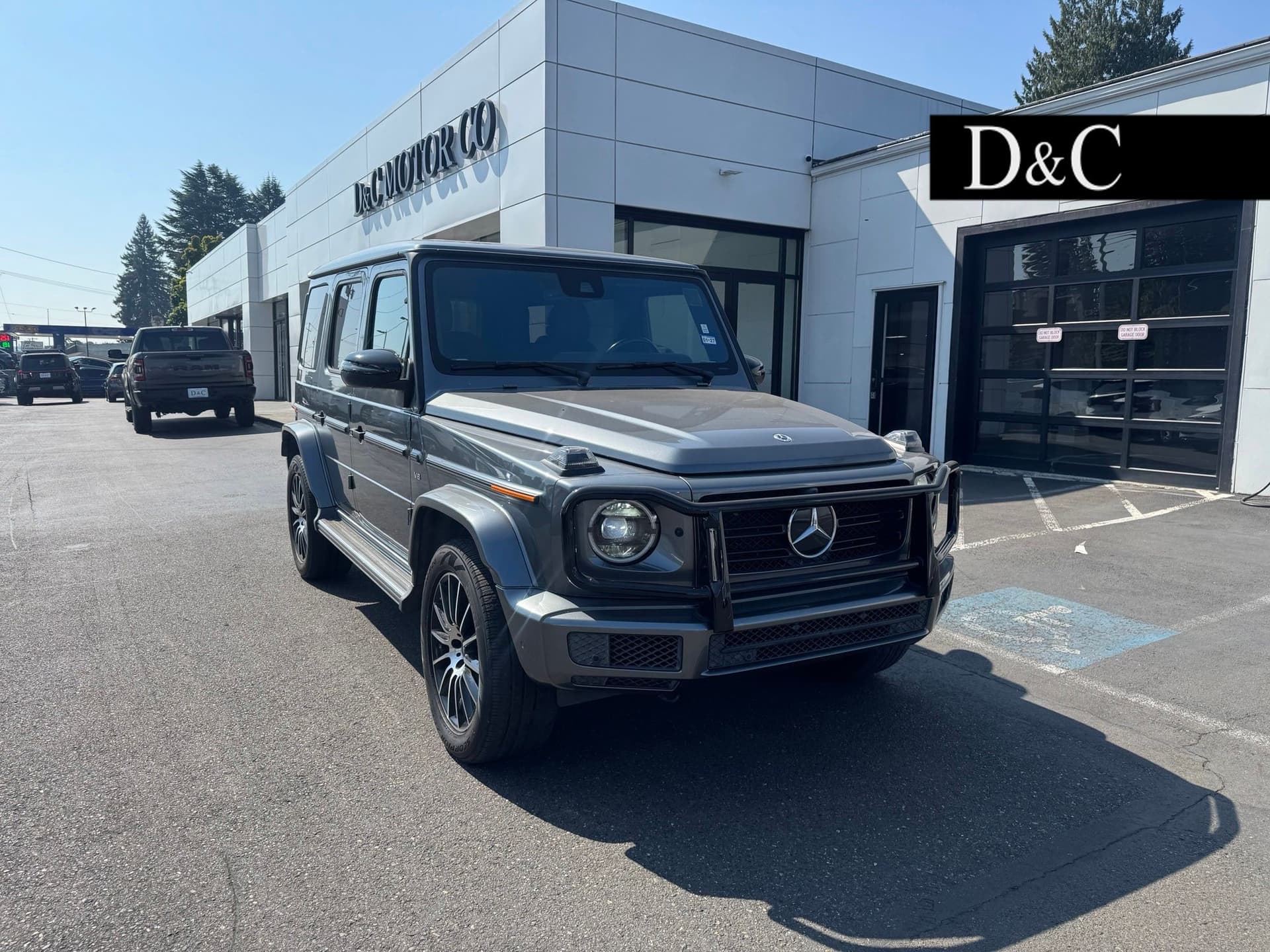2021 Mercedes-Benz G-Class G 550 — photo 1 of 4