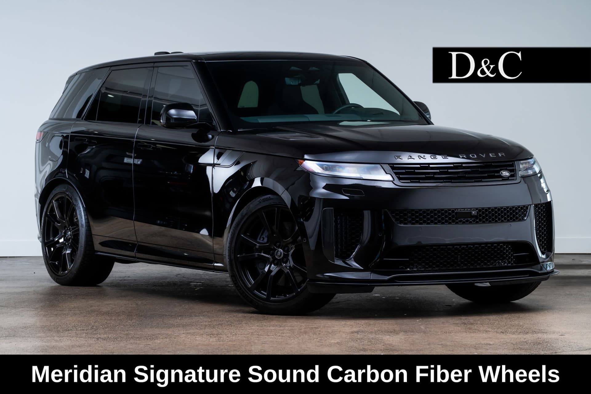 2024 Land Rover Range Rover Sport Base — photo 1 of 31