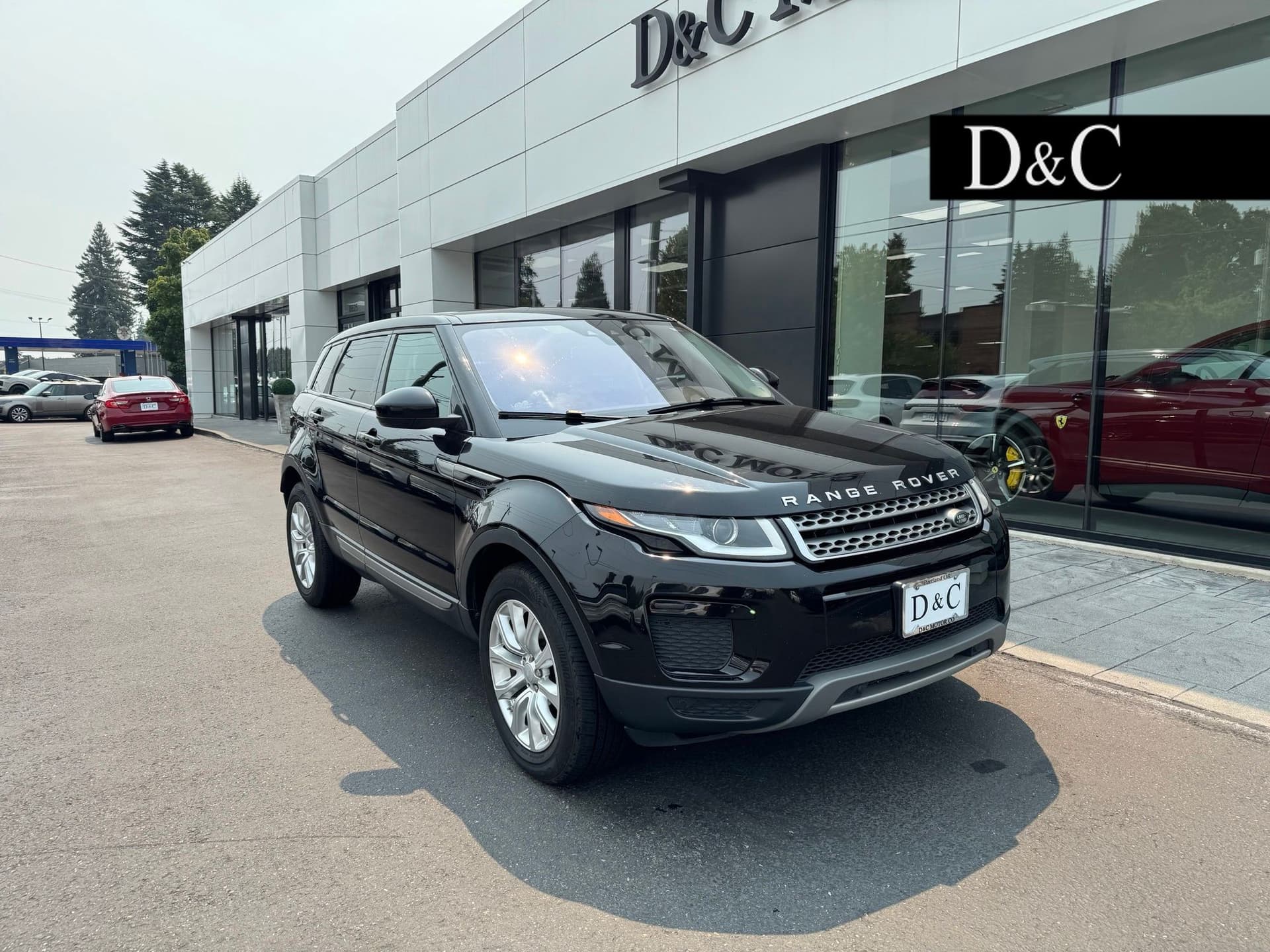 2018 Land Rover Range Rover Evoque SE — photo 1 of 4