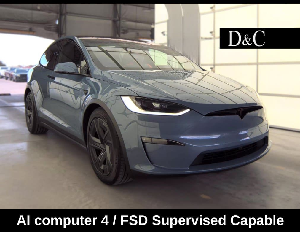 2026 Tesla Model X Plaid — photo 1 of 15