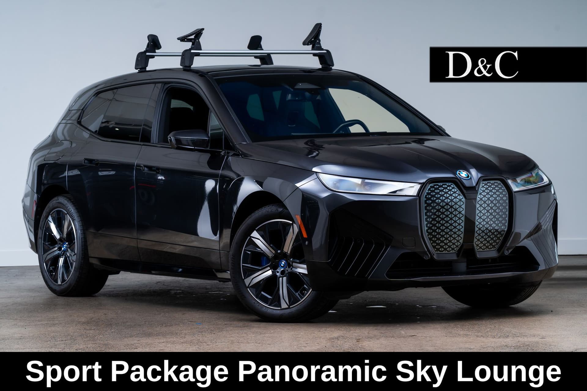 2023 BMW iX xDrive50 — photo 1 of 25