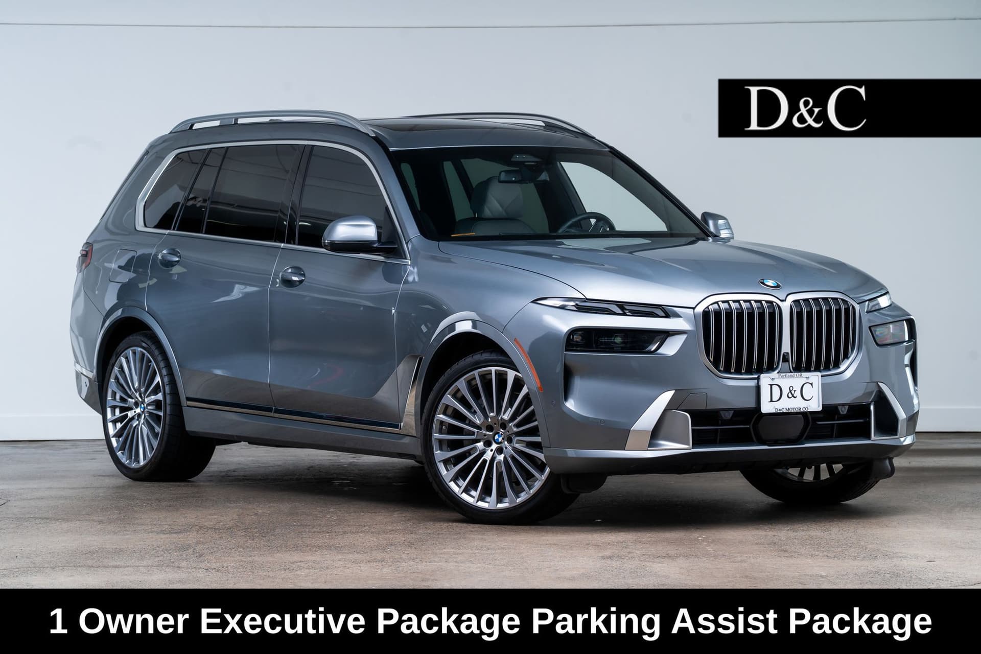 2023 BMW X7 xDrive40i — photo 1 of 29