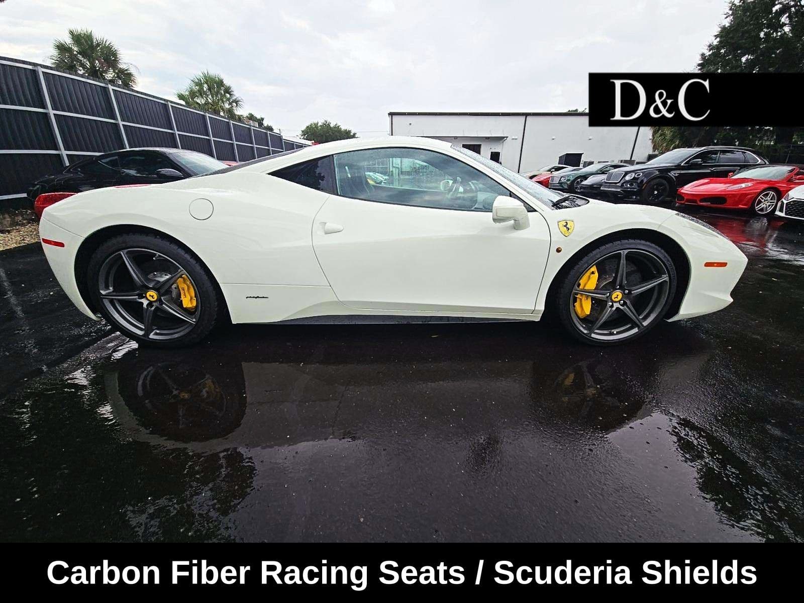 2012 Ferrari 458 Italia Base — photo 1 of 12