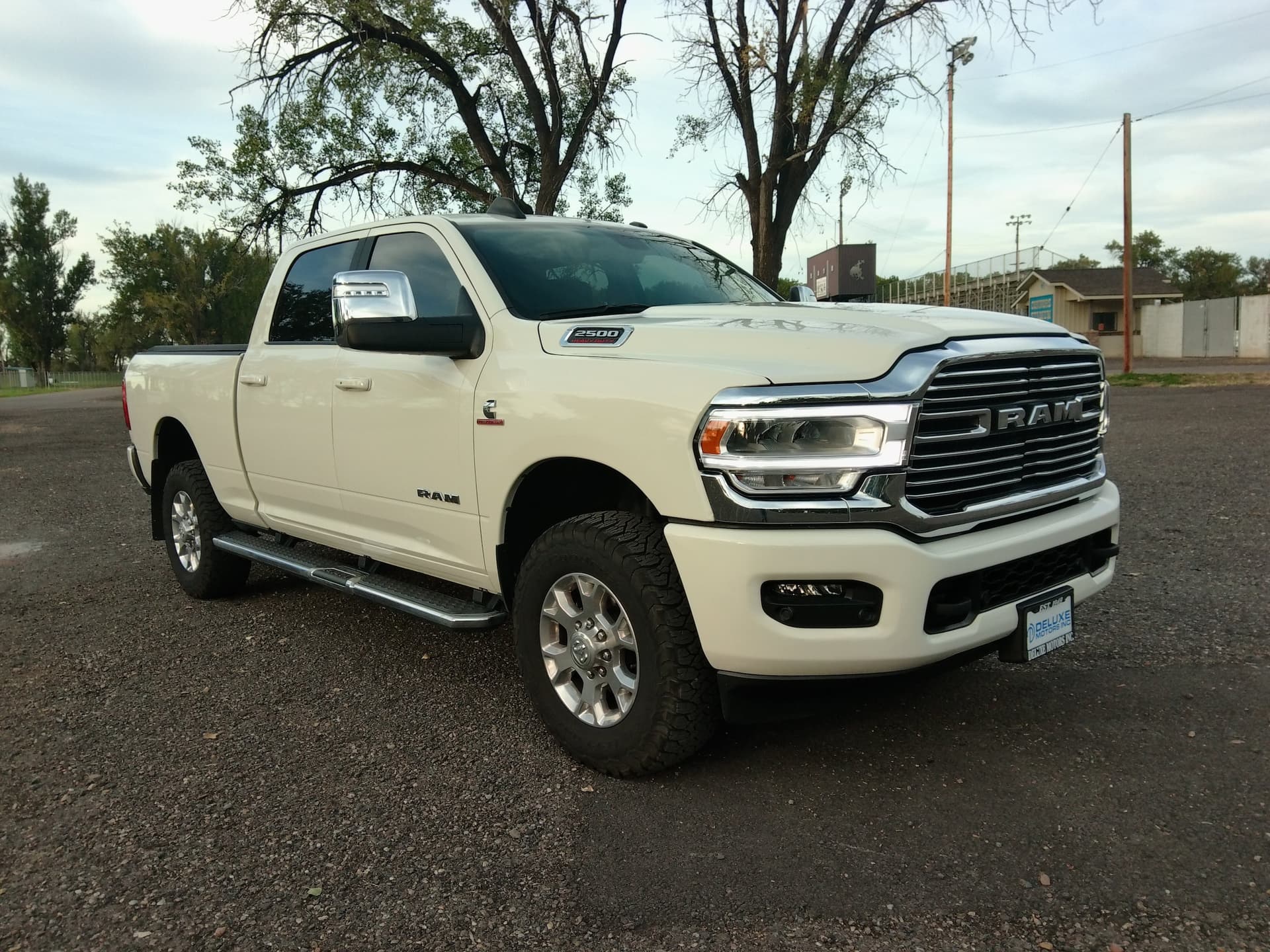 2024 RAM 2500 Laramie — photo 1 of 18