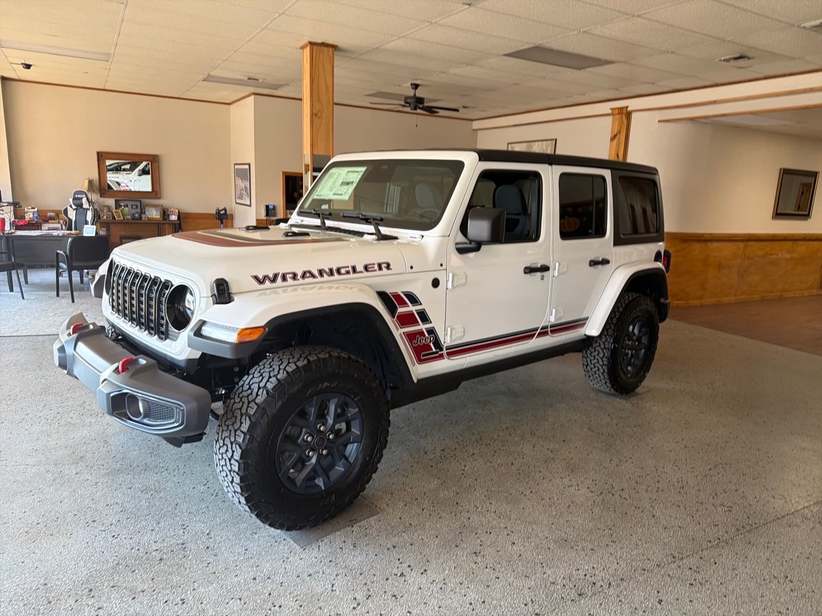 2026 Jeep Wrangler Base — photo 1 of 26
