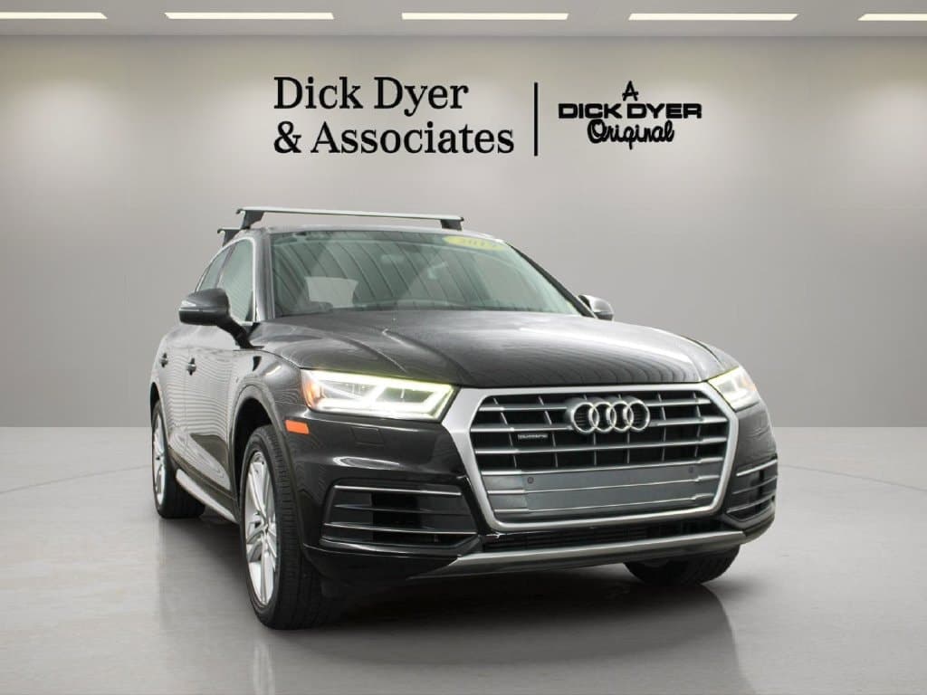 2019 Audi Q5 Base — photo 1 of 45