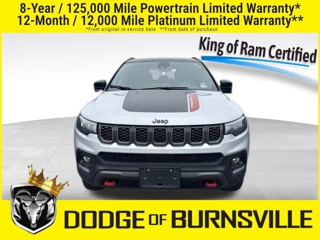 2024 Jeep Compass Trailhawk — photo 1 of 6