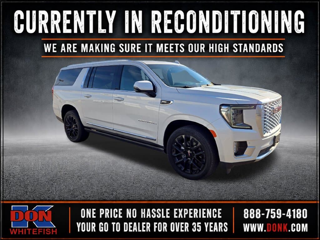 2022 GMC Yukon XL Denali — photo 1 of 5