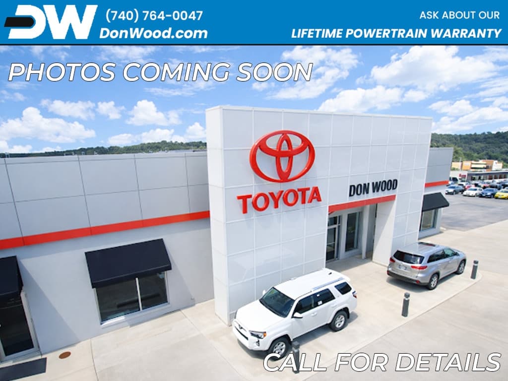 2017 Toyota Tundra 4WD Base — photo 1 of 3