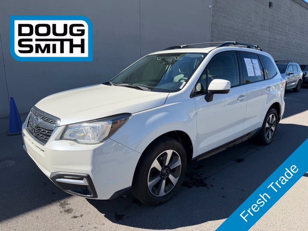 2018 Subaru Forester Base — photo 1 of 11
