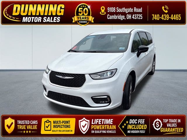 2026 Chrysler Pacifica Select — photo 1 of 12
