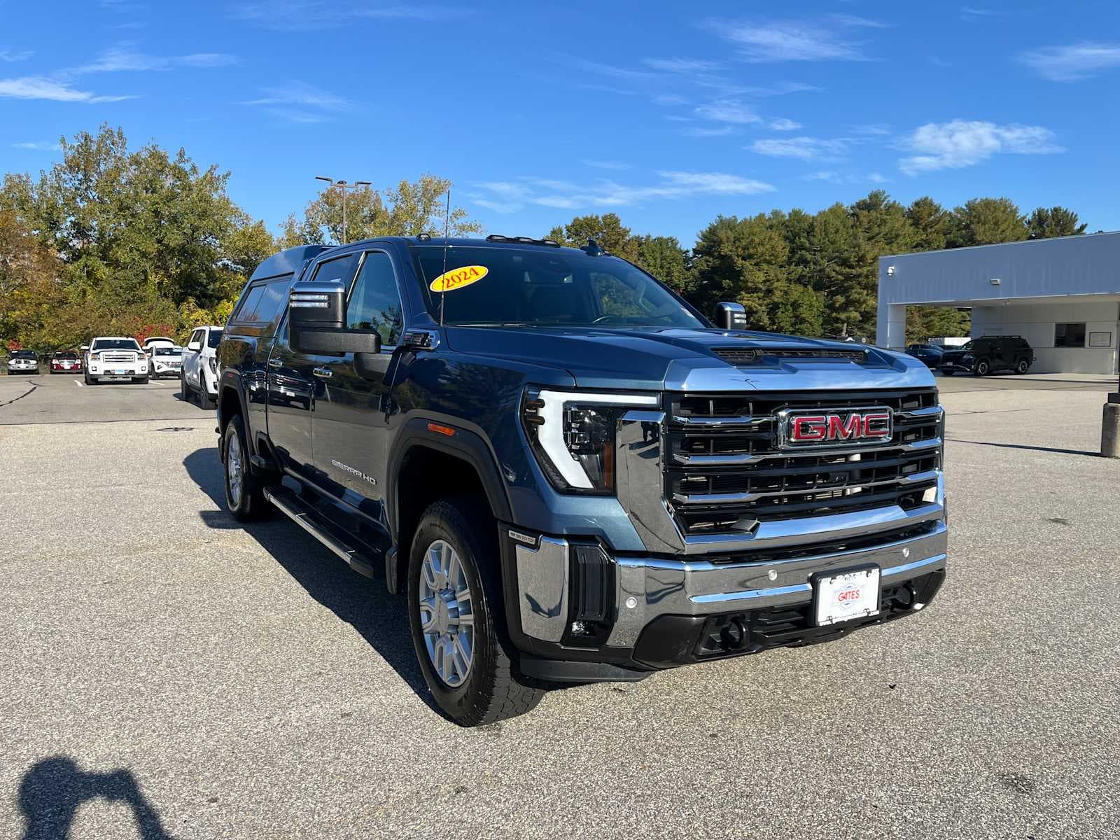 2024 GMC Sierra 2500HD SLT — photo 1 of 20