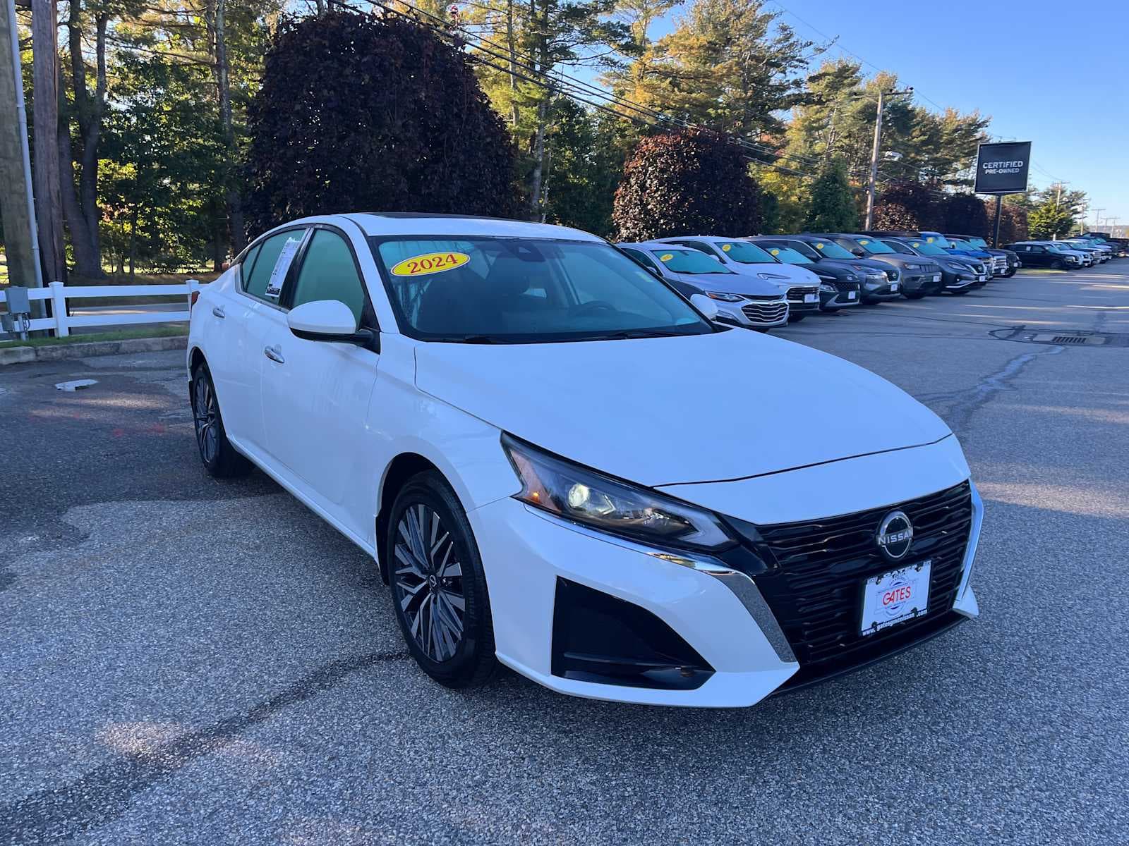 2024 Nissan Altima 2.5 SV — photo 1 of 21