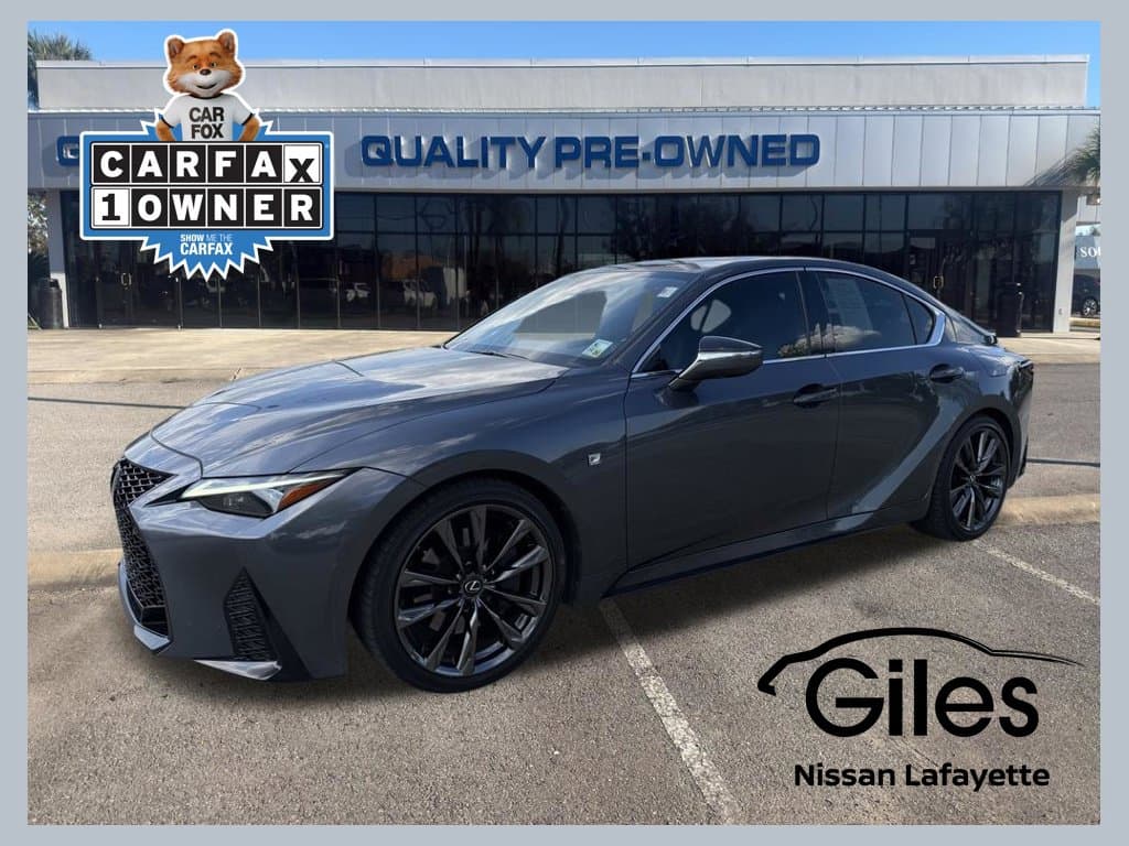 2023 Lexus IS Base — photo 1 of 23