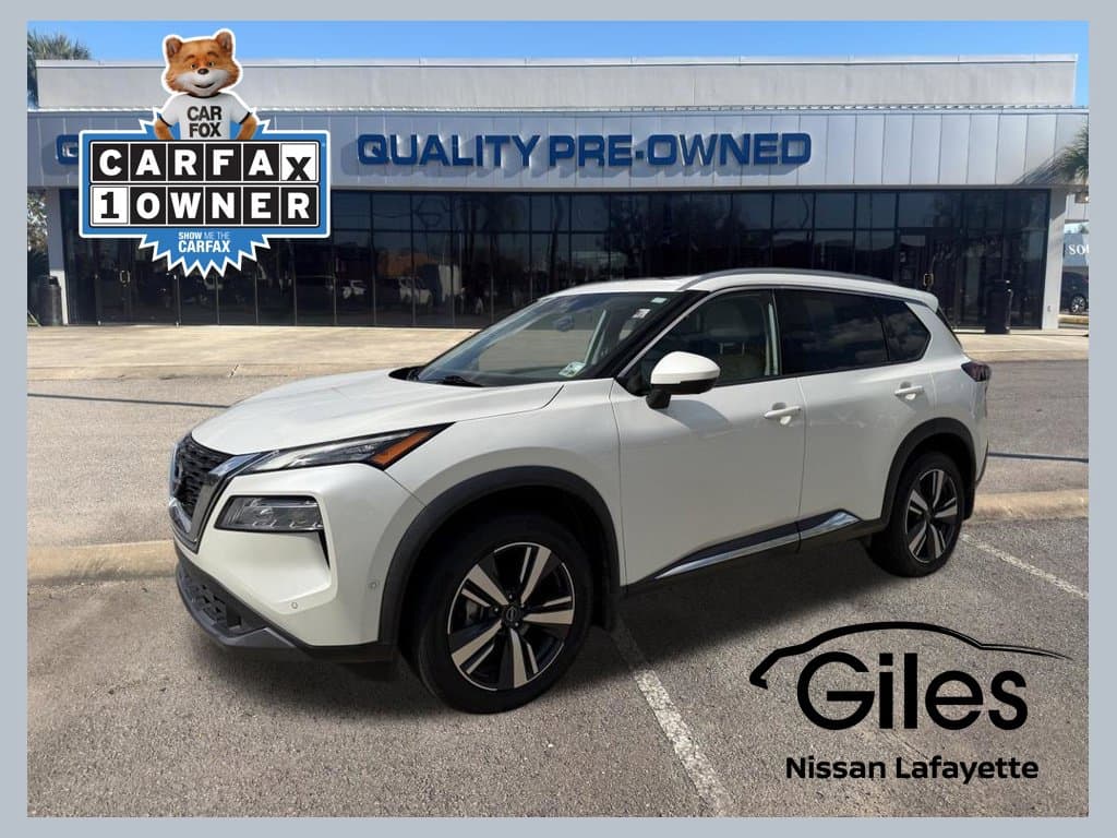 2023 Nissan Rogue SL — photo 1 of 19