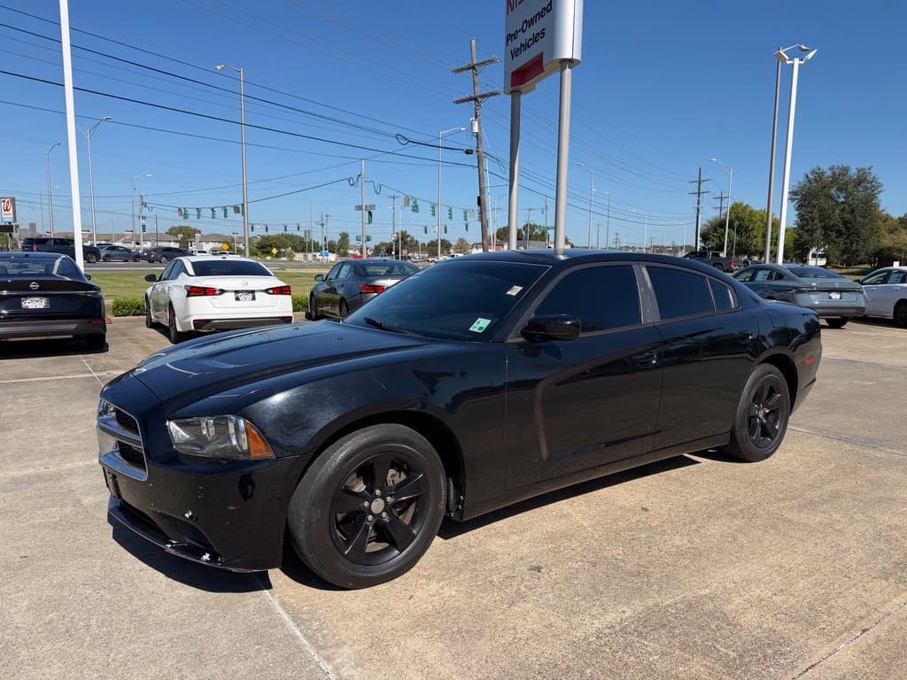 2014 Dodge Charger SE — photo 1 of 15