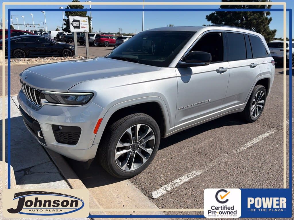 2023 Jeep Grand Cherokee Overland — photo 1 of 6