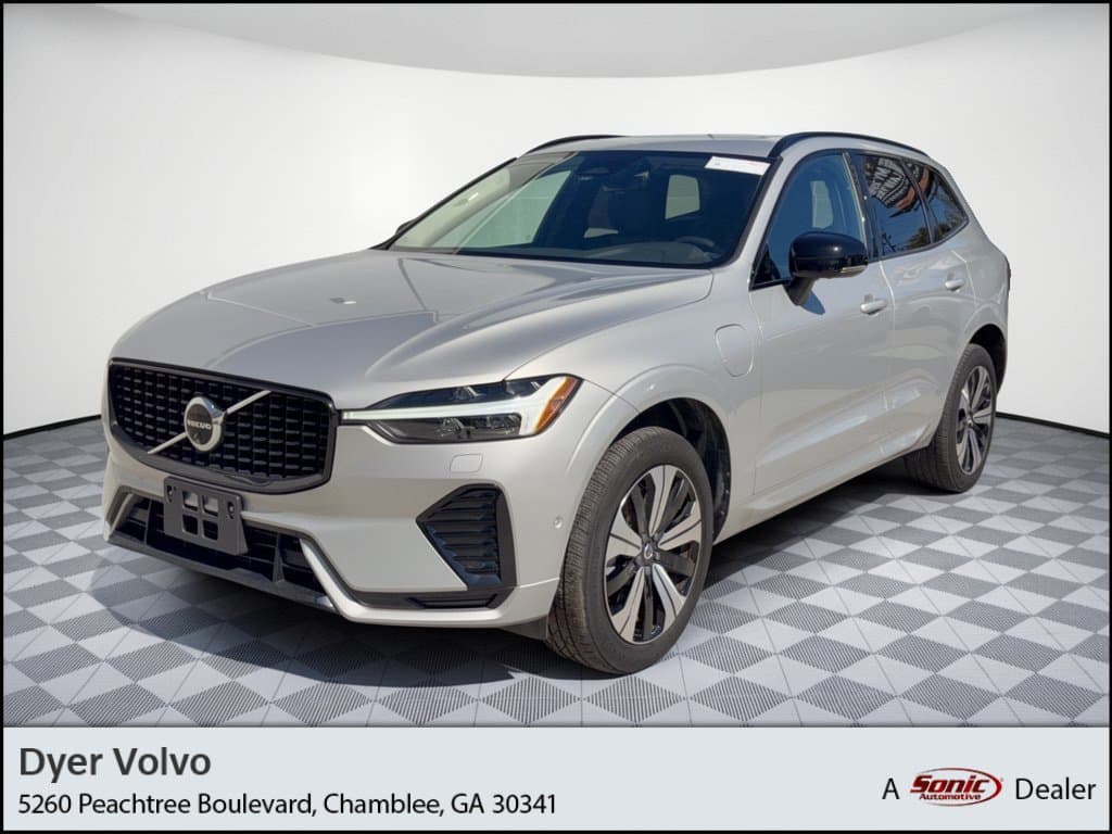 2024 Volvo XC60 Recharge Plug-In Hybrid Plus Dark Theme — photo 1 of 31