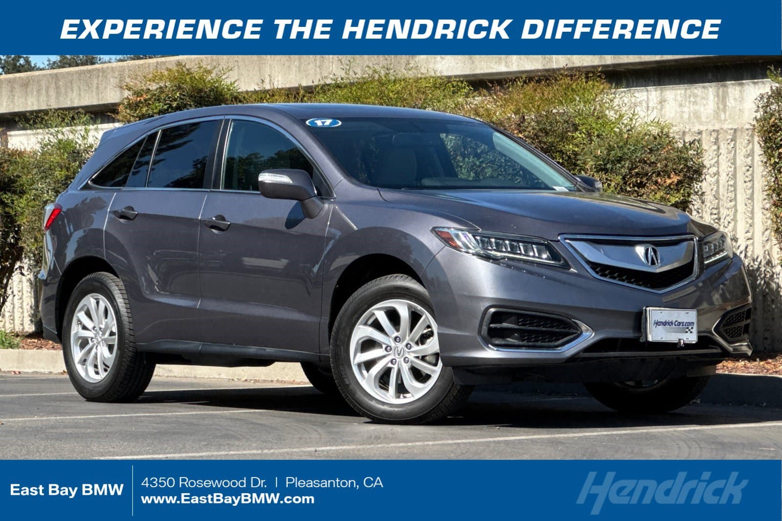 2017 Acura RDX w/Technology Pkg — photo 1 of 40