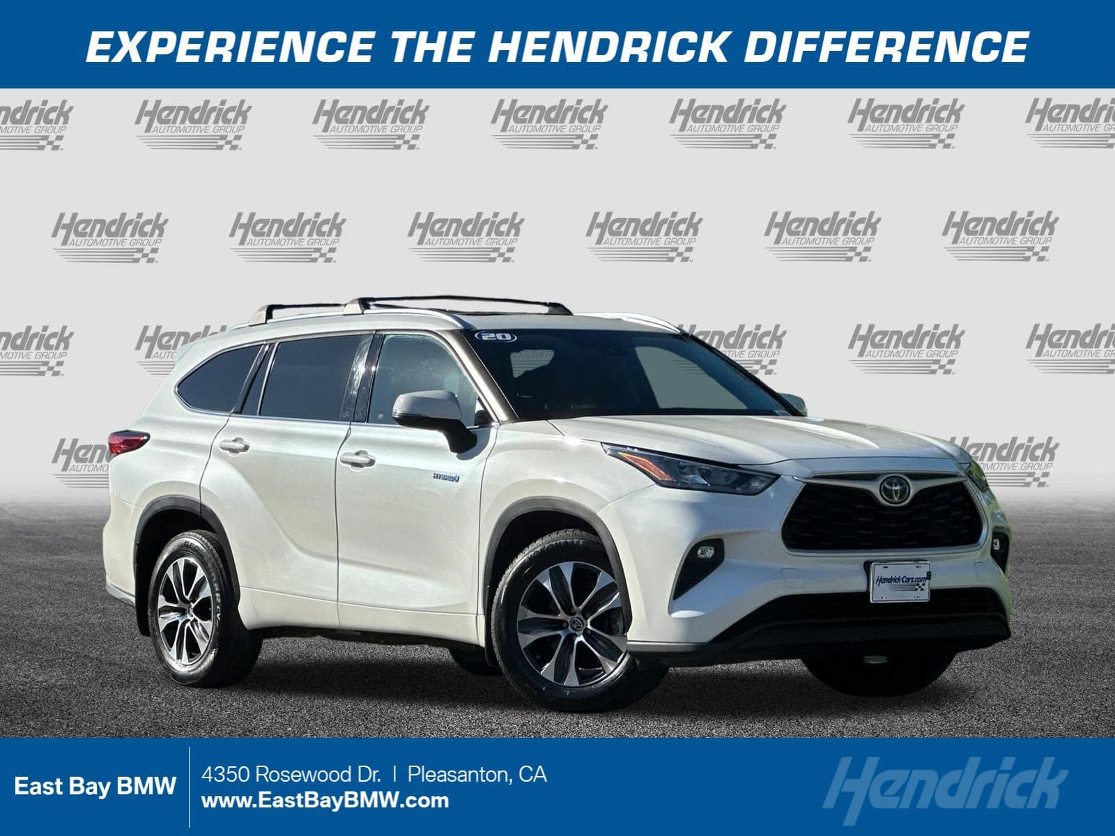 2020 Toyota Highlander Hybrid XLE — photo 1 of 40