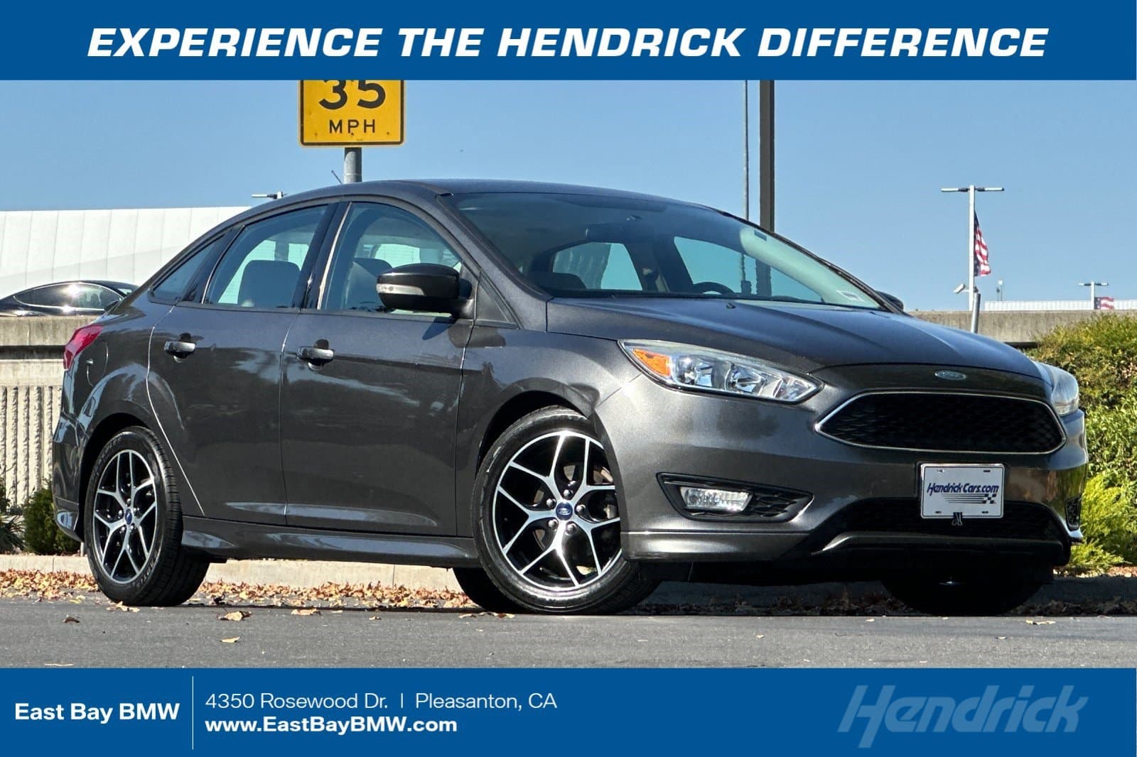 2015 Ford Focus SE — photo 1 of 39