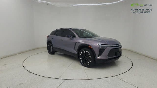 2024 Chevrolet Blazer EV Base — photo 1 of 90