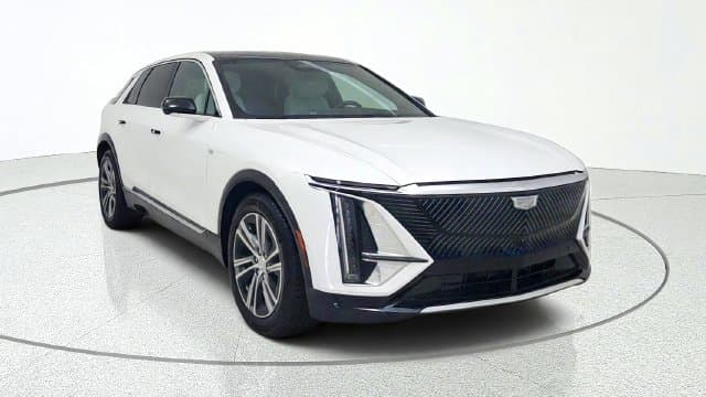 2025 Cadillac LYRIQ Base — photo 1 of 82