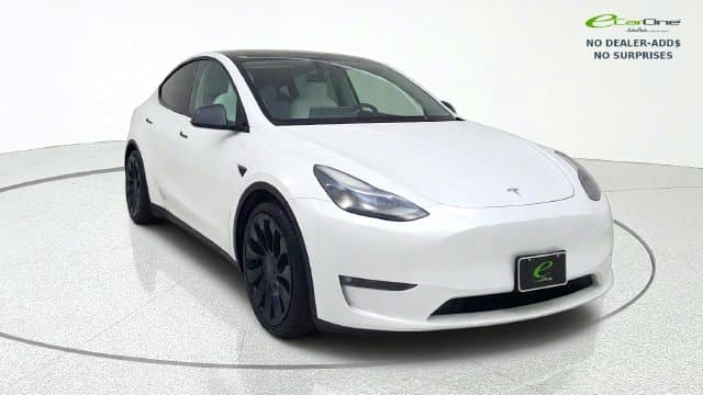 2022 Tesla Model Y Base — photo 1 of 80
