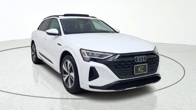 2024 Audi Q8 e-tron Base — photo 1 of 80
