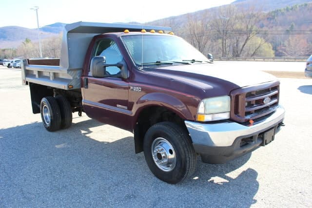 2004 Ford Super Duty F-350 DRW XL — photo 1 of 31