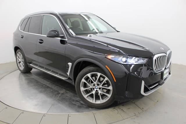2025 BMW X5 xDrive40i — photo 1 of 64