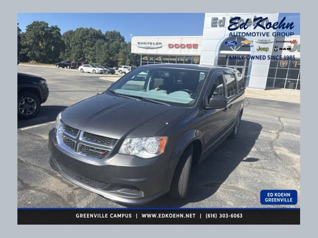 2016 Dodge Grand Caravan SE Plus — photo 1 of 12