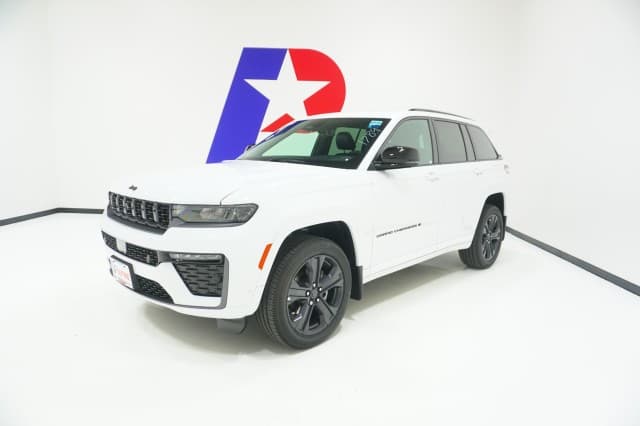 2027 Jeep Grand Cherokee Limited Reserve — photo 1 of 55