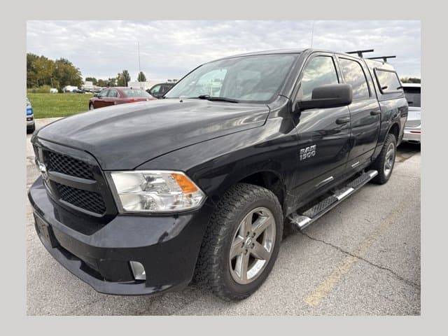 2017 RAM 1500 Express — photo 1 of 12