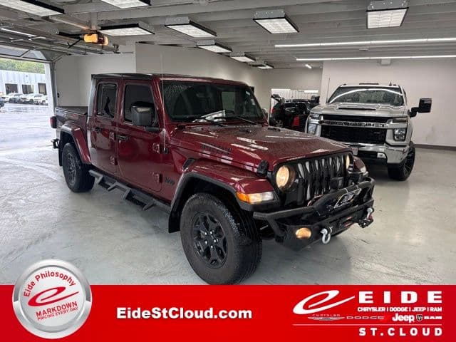 2021 Jeep Gladiator Willys — photo 1 of 22